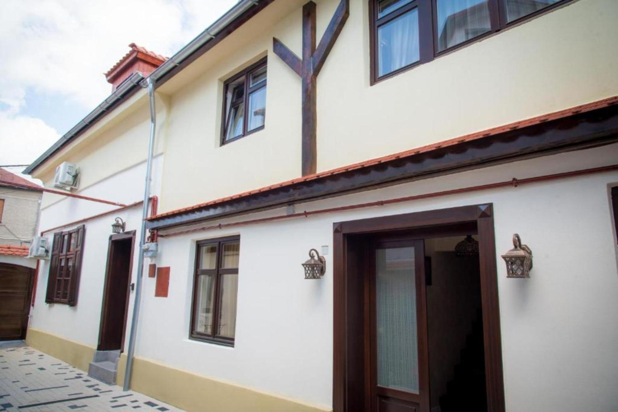 Aparthotel Cochet House Sibiu Extérieur photo